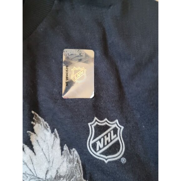 NWT Reebok Womens LA Kings Justin Williams Graphic Tee Size S Hockey Sports - Picture 8 of 8